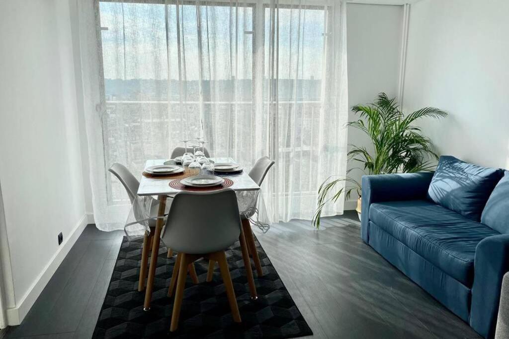 Grand F2 De 47M2 Au 15Eme Etage Dans Une Residence Tres Calme - 017 Rouen Eksteriør billede