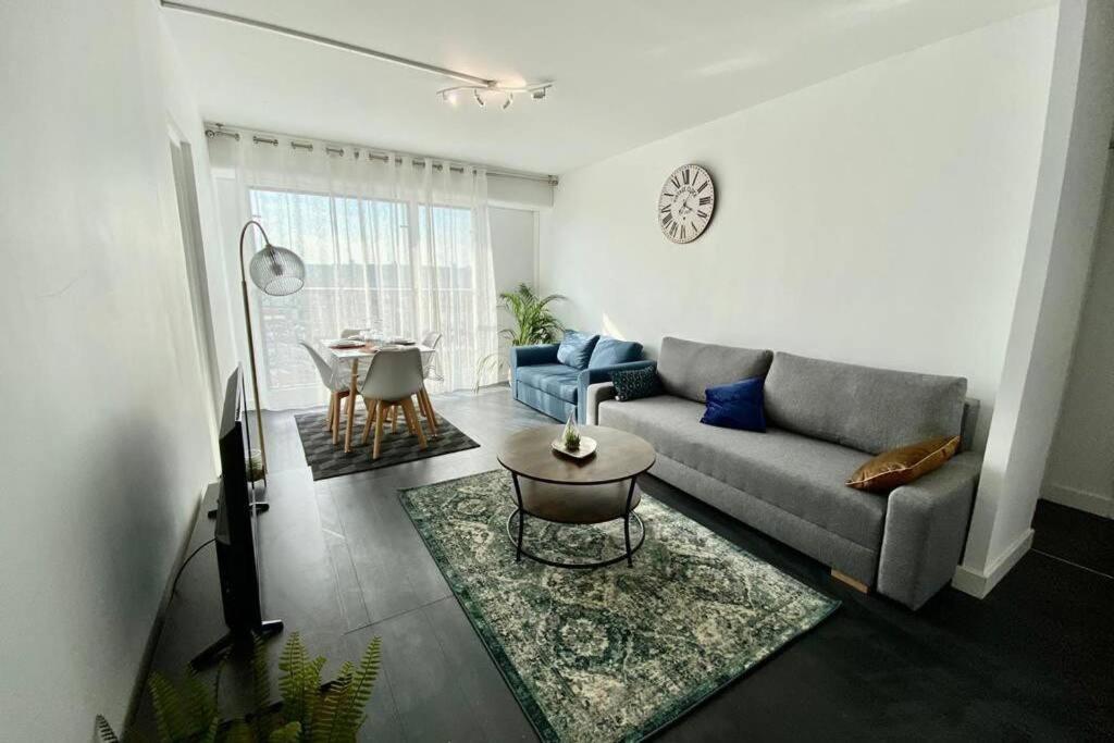Grand F2 De 47M2 Au 15Eme Etage Dans Une Residence Tres Calme - 017 Rouen Eksteriør billede