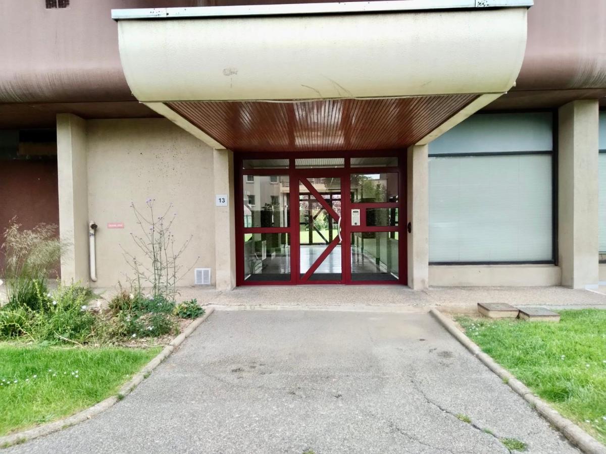 Grand F2 De 47M2 Au 15Eme Etage Dans Une Residence Tres Calme - 017 Rouen Eksteriør billede